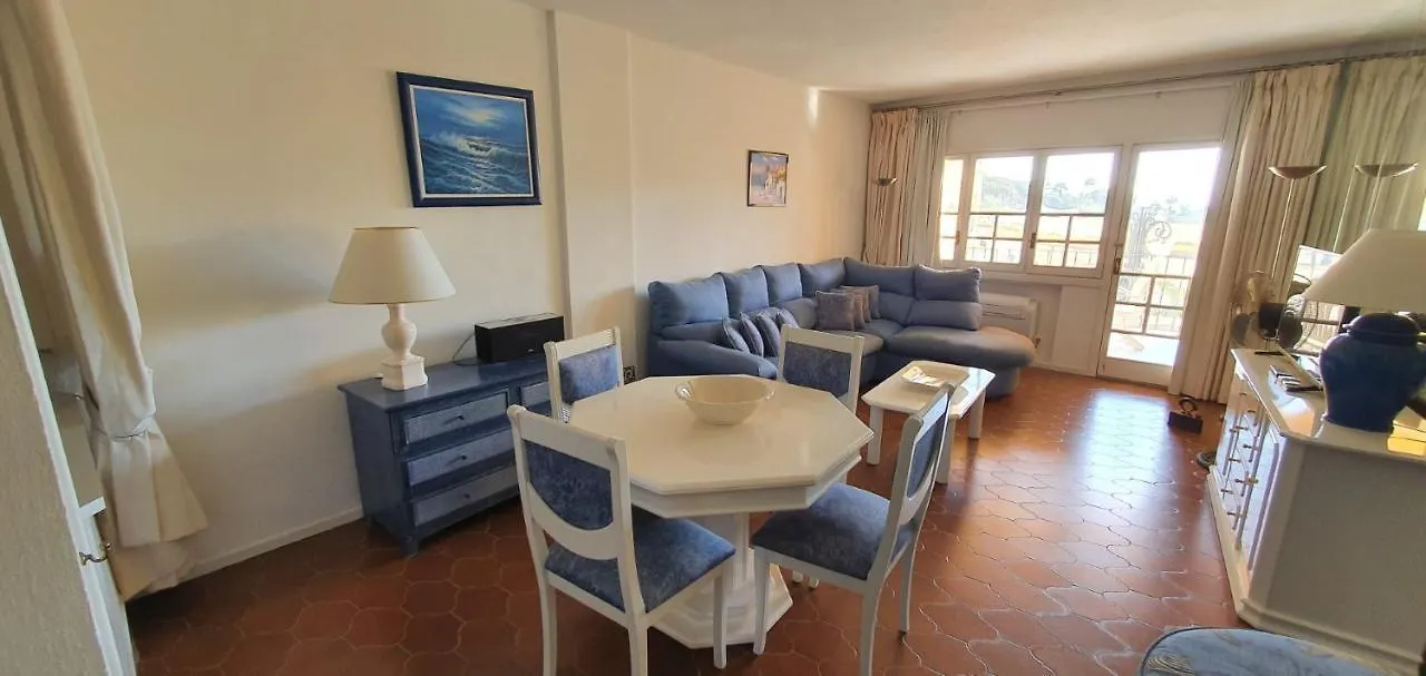 K105 Cabopino Apartment Marbella