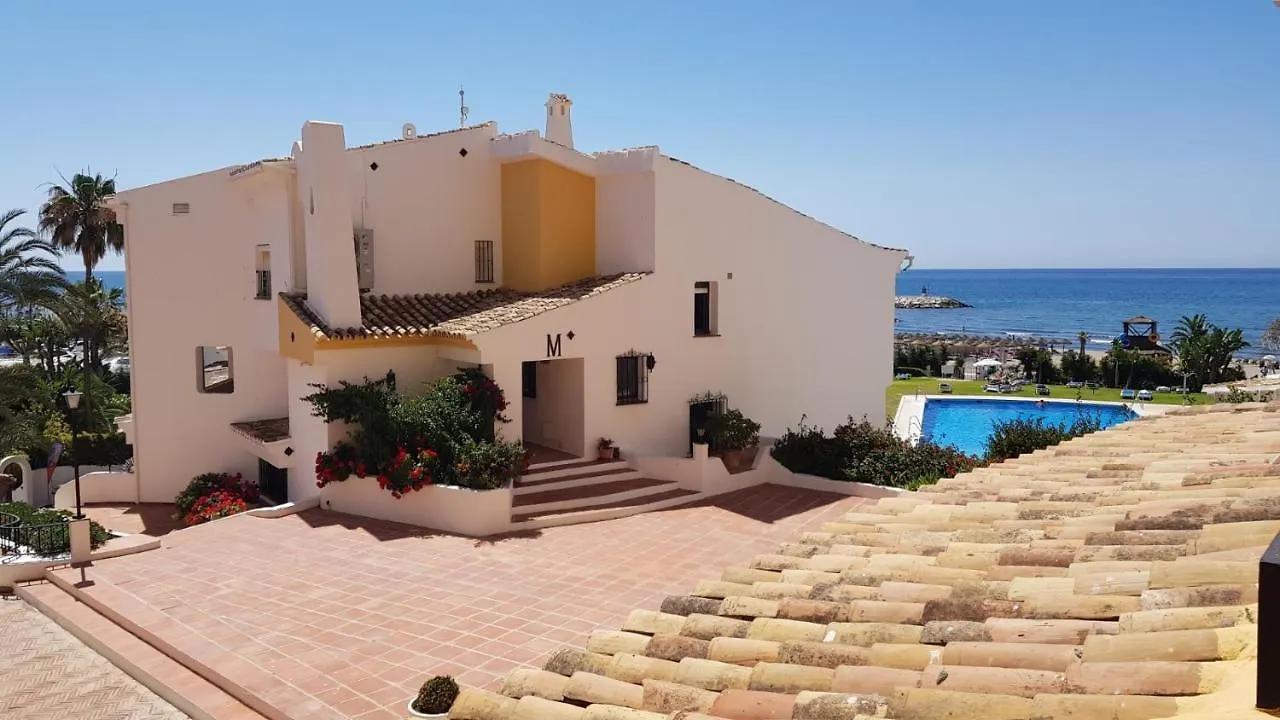 K105 Cabopino Apartment Marbella
