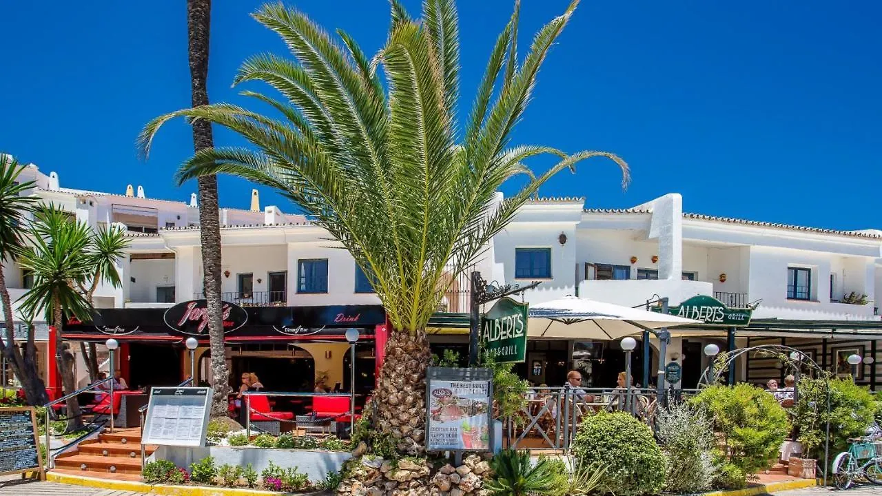 K105 Cabopino Apartment Marbella